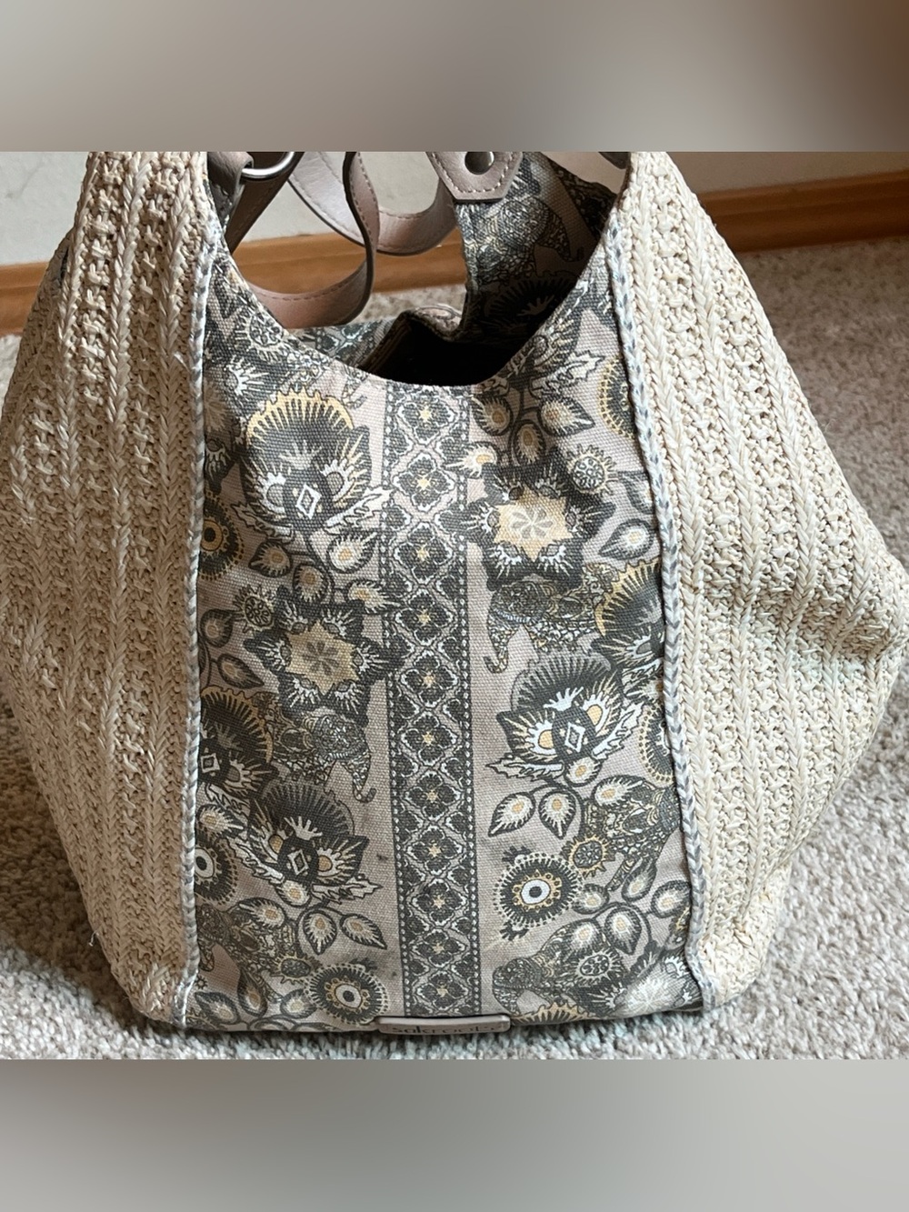 Sakroots Beige and Gray Floral Canvas Tote with Woven Sides